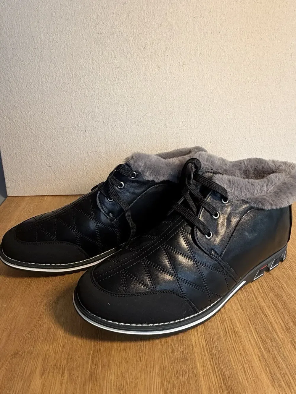 Men’s Winter Boots Black Faux Fur Lined Lace Up Comfort Boots EU 47 US 13